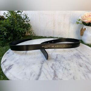 VALENTINO BY MARIO VALENTINO BABY PRECIOSA LEATHER BELT IN BLACK  XS no buckle